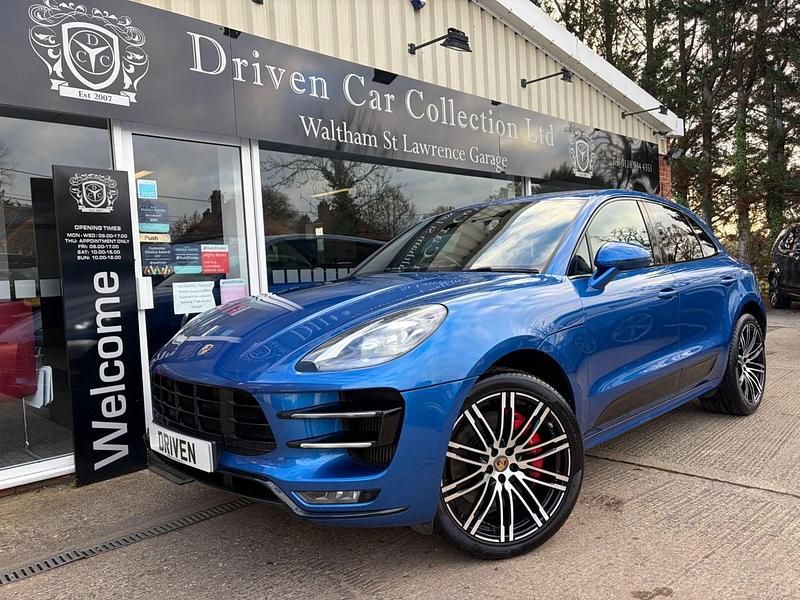 Used Porsche Macan Turbo Performance Package 400 HP (294 kW) 2017 Blue SUV