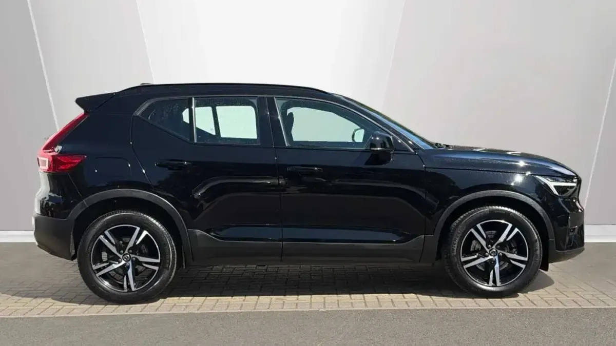 Used Volvo XC40 Plus 161 HP (118 kW) 2023 SUV