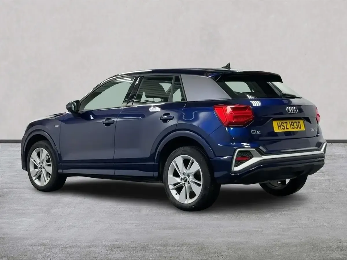 Used Audi Q2 S-Line 150 HP (110 kW) 2023 Blue SUV