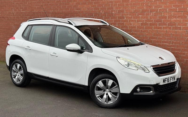 Used Peugeot 2008 Active 82 HP (60 kW) 2016 White SUV