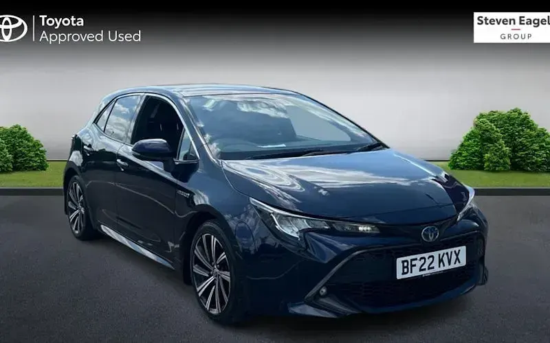 Used Toyota Corolla Design 184 HP (135 kW) 2022 Hatchback