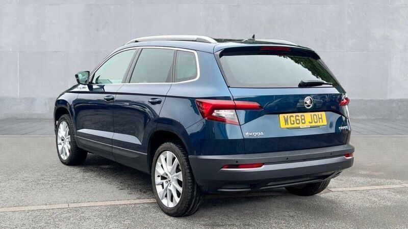 Used Skoda Karoq SE 150 HP (110 kW) 2018 Metallic  petrol blue SUV