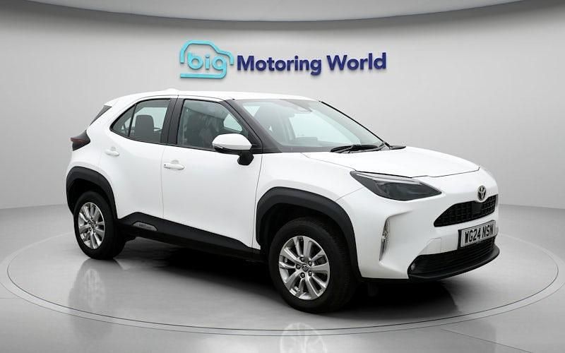 Used Toyota Yaris Hybrid 116 HP (85 kW) 2026 Estate