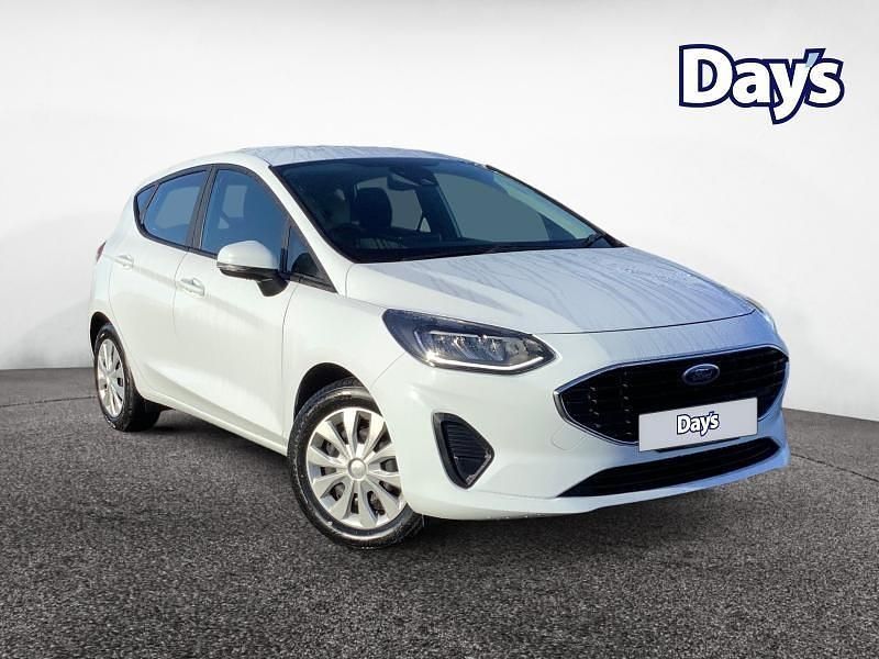 Used Ford Fiesta Trend 75 HP (55 kW) 2023 White Hatchback