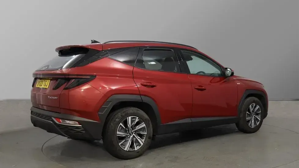 Used Hyundai Tucson SE 150 HP (110 kW) 2023 Sunset red SUV
