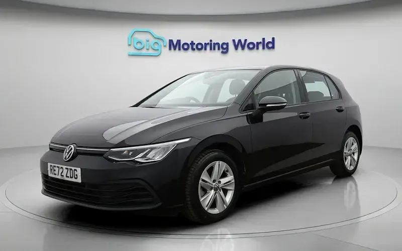 Used VW Golf VIII Life 150 HP (110 kW) 2024 Hatchback