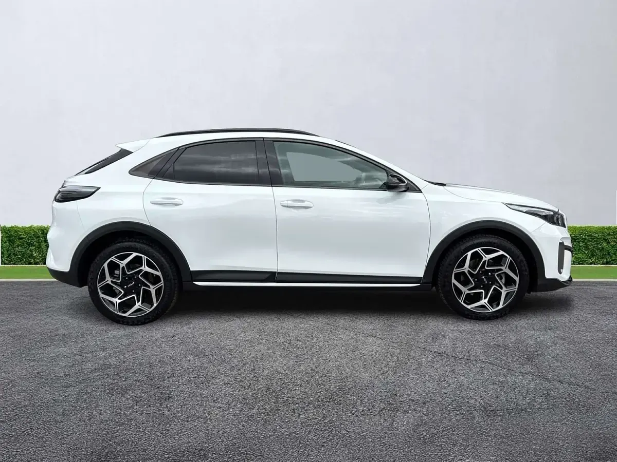 Used Kia XCeed GT-Line 2025 White SUV