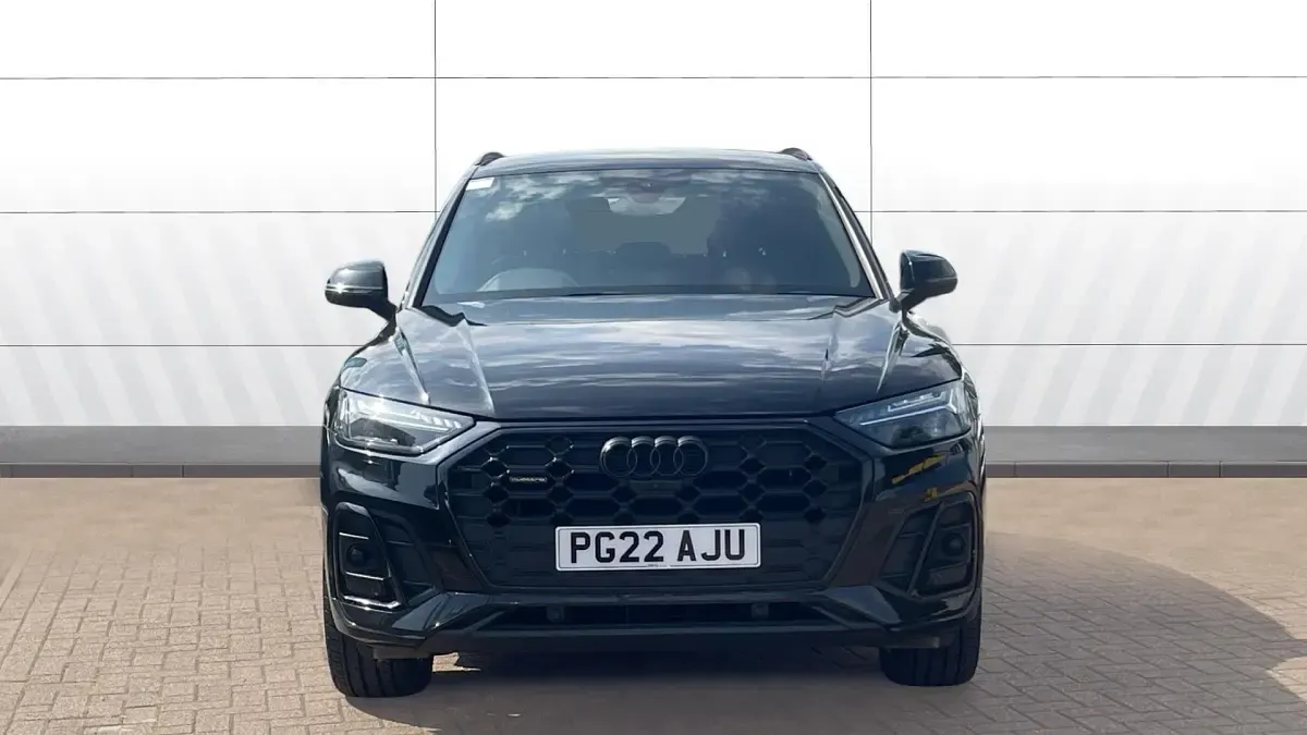 Used Audi Q5 Comfort 204 HP (150 kW) 2022 Black SUV