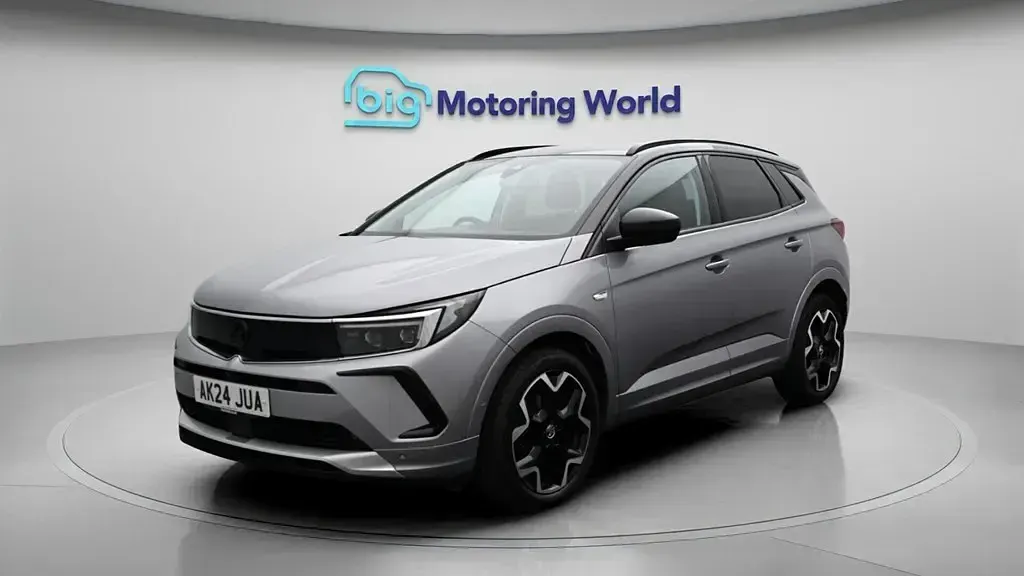 Used Vauxhall Grandland X Ultimate 130 HP (95 kW) 2024 Grey SUV