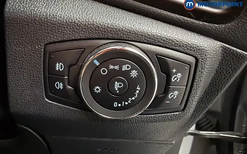 Used Ford Ecosport Active 125 HP (91 kW) 2023 Silver SUV