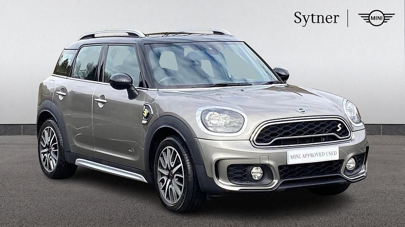 Used Mini Cooper S Countryman Sport 221 HP (162 kW) 2019 Silver SUV