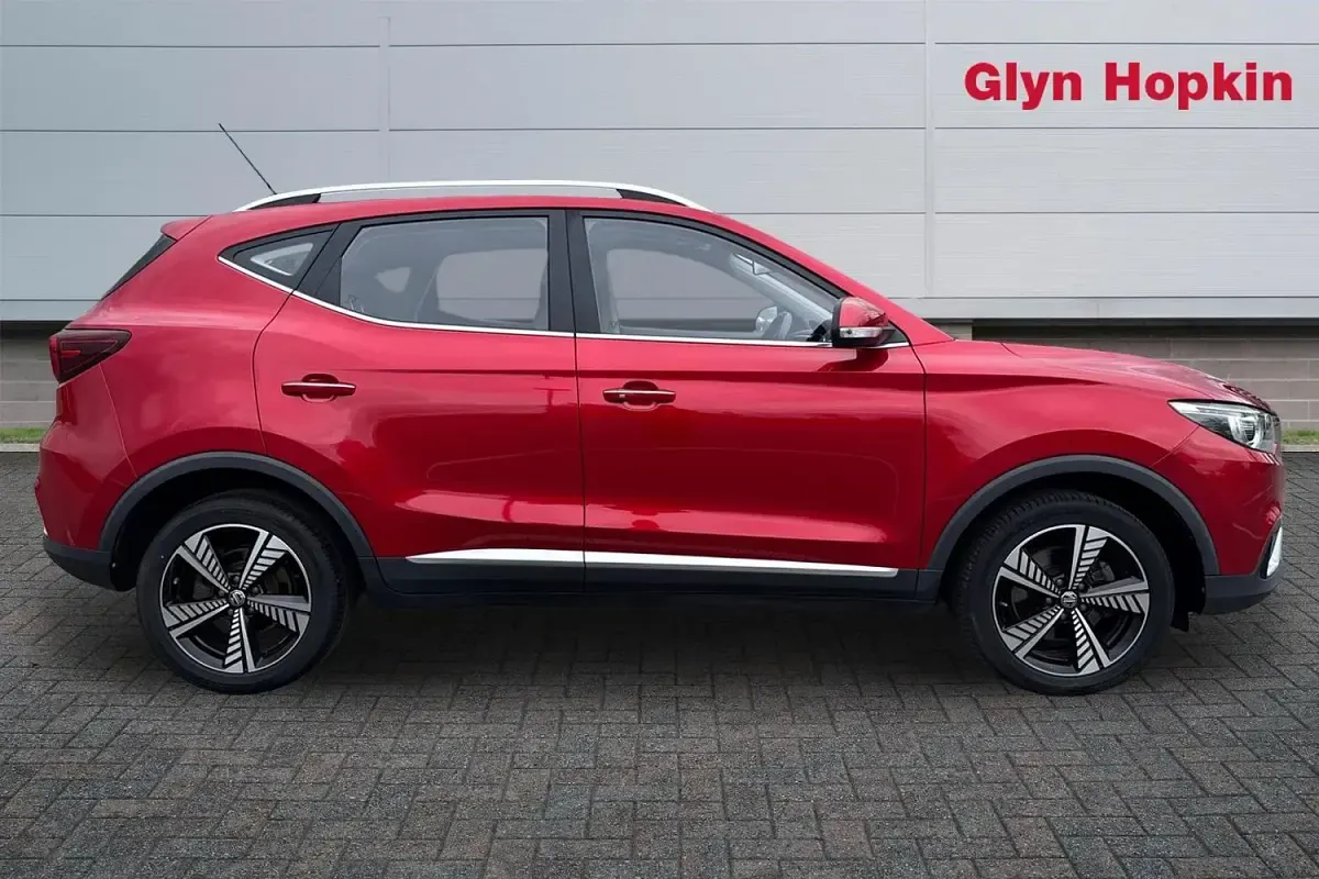 Używany MG ZS Exclusive 105 kW (143 KM) 2020 Czerwony SUV