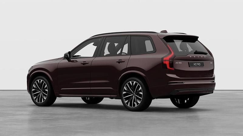 New Volvo XC90 Plus 2026 Mulberry red SUV