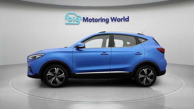 Used MG ZS Excite 110 HP (80 kW) 2021 Blue SUV