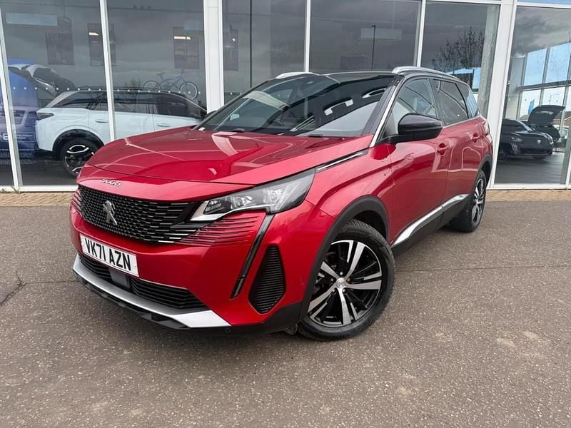 Used Peugeot 5008 GT 180 HP (132 kW) 2022 Red SUV
