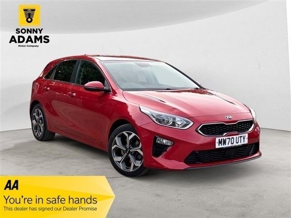 Red Used 2020 Kia Ceed 3 Hatchback | £10,590 (Fair price) - Image 1/1