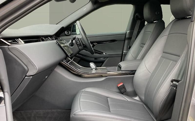 Used Land Rover Range Rover evoque SE Dynamic 204 HP (150 kW) 2025 Hatchback