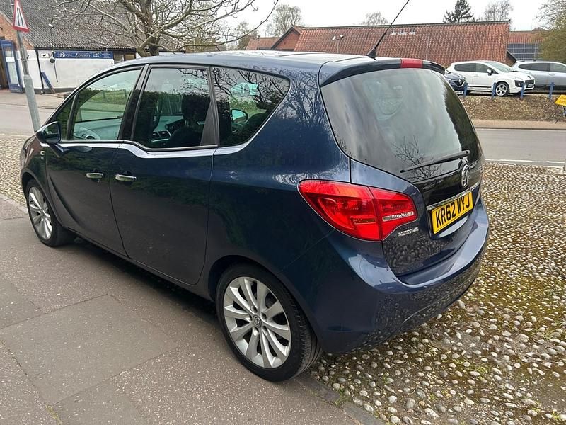 Used Vauxhall Meriva 2013 Blue MPV