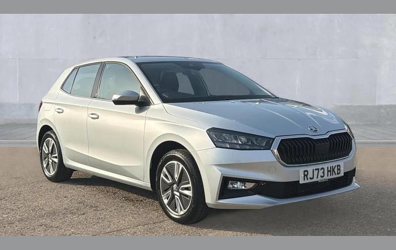 Used Skoda Fabia SE L 110 HP (80 kW) 2023 Brilliant silver metallic Hatchback