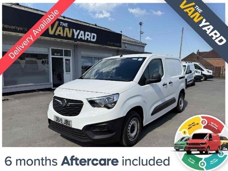 White Used 2019 Vauxhall Combo Edition MPV | £6,999 (Good price) - Image 1/4