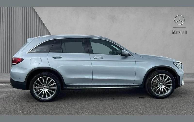 Used Mercedes GLC300e AMG Line Premium 320 HP (235 kW) 2022 Silver SUV