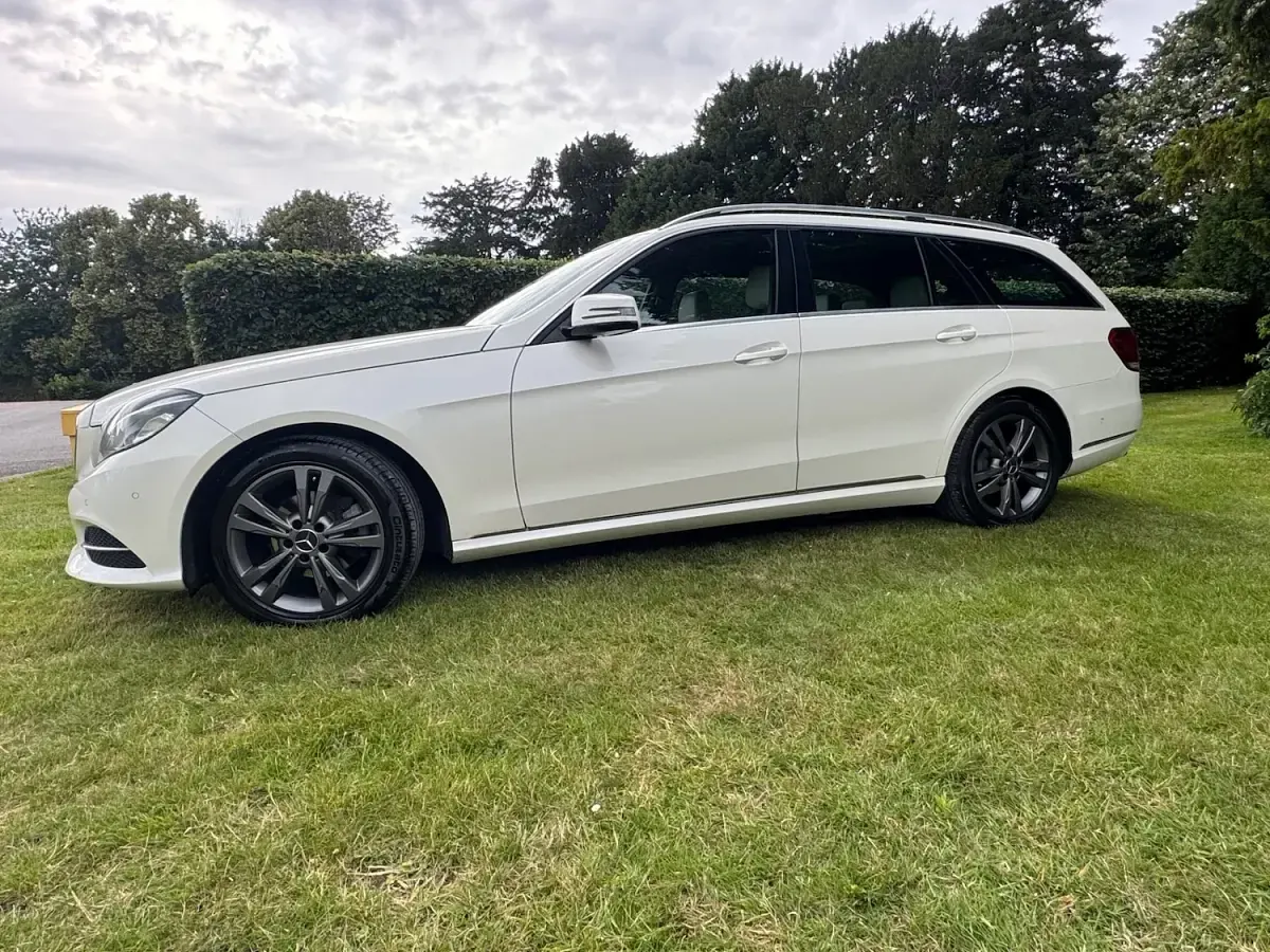 Used Mercedes E220 SE 170 HP (125 kW) 2013 White Estate