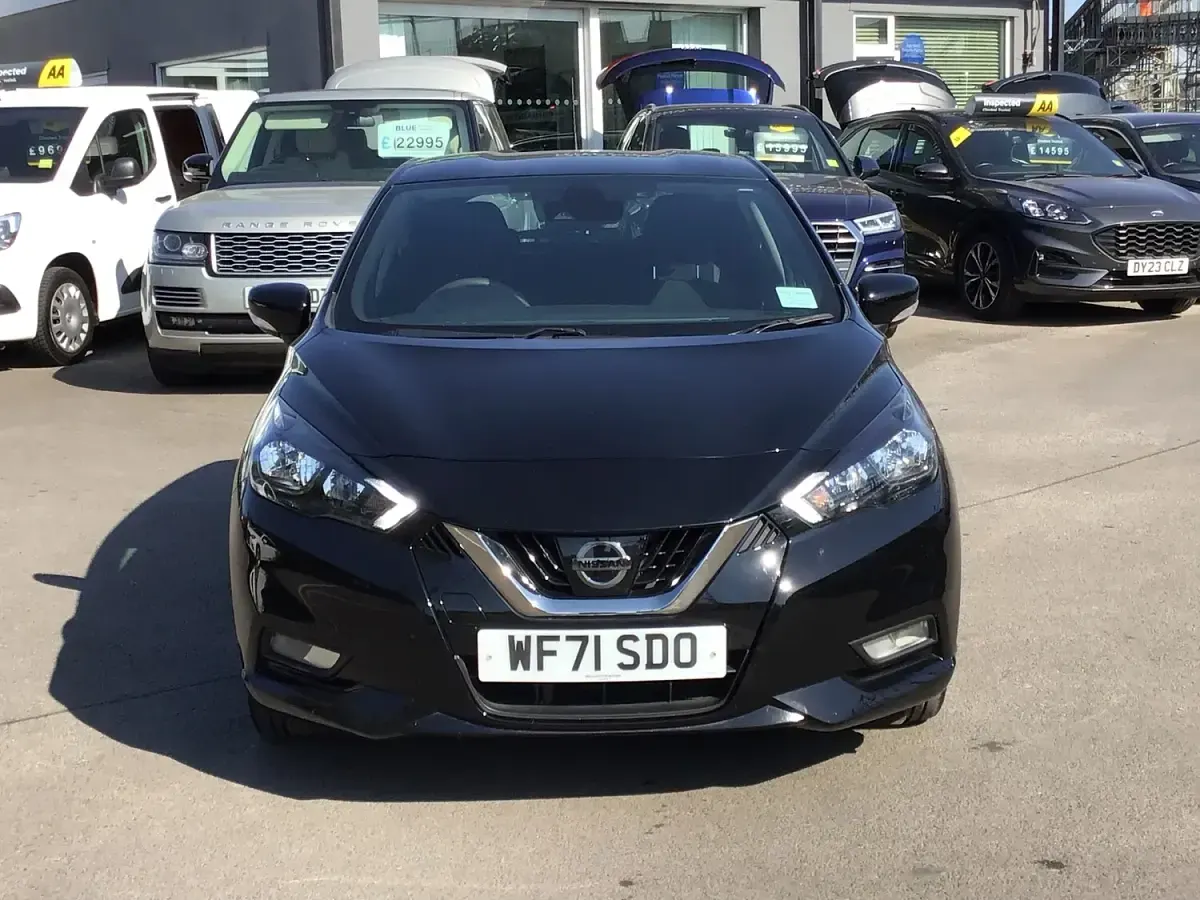 Used Nissan Micra Acenta 92 HP (67 kW) 2021 Black Hatchback