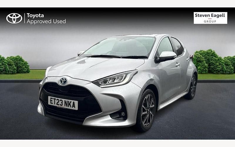 Used Toyota Yaris Hybrid Design 116 HP (85 kW) 2025 Hatchback