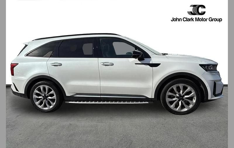 Used Kia Sorento 190 HP (139 kW) 2023 White SUV