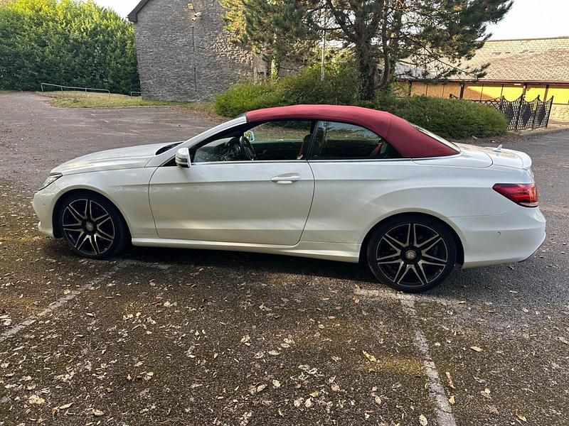 White Used 2015 Mercedes E250 AMG line Cabriolet | £8,695 (Good price) - Image 1/4