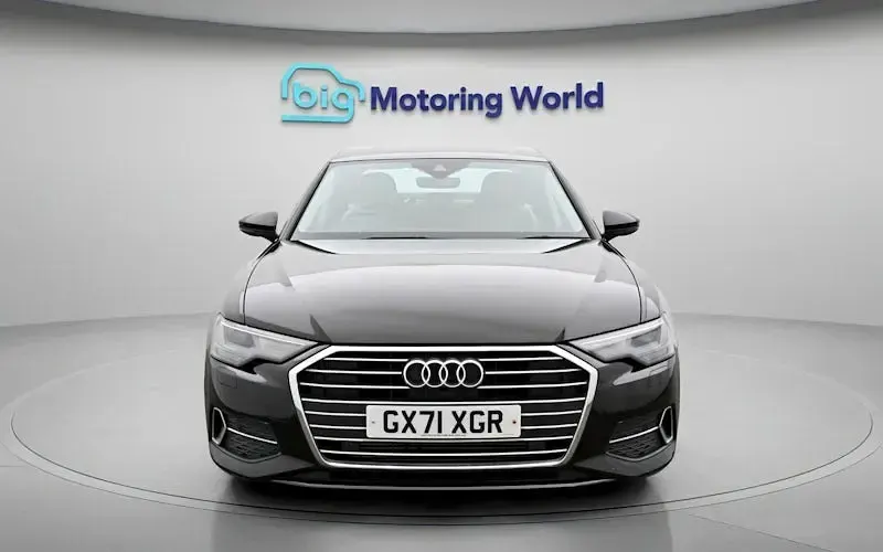 Usado Audi A6 Sport 204 CV (150 kW) 2021 Negro Berlina