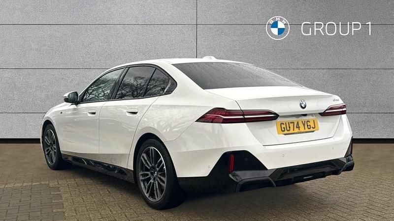 Used BMW 520 M Sport 208 HP (152 kW) 2024 White Sedan