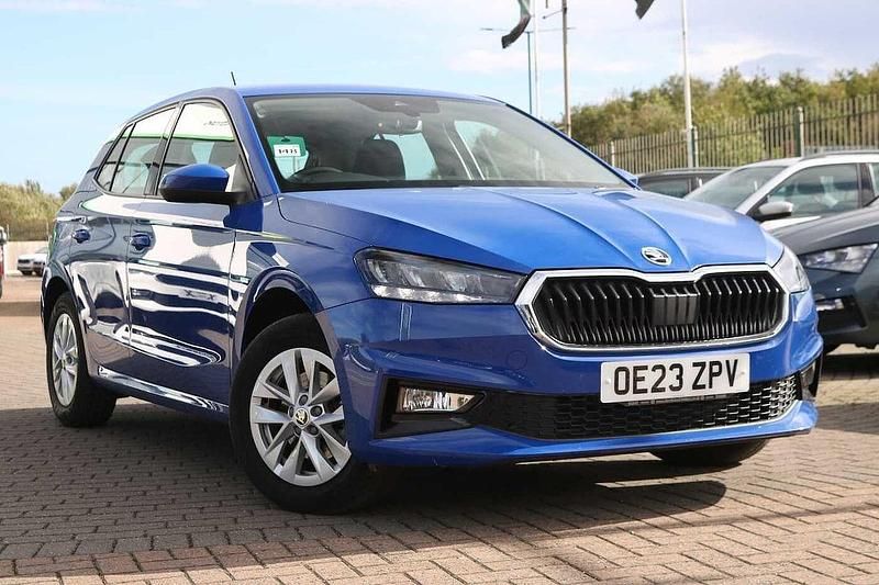 Energy blue Used 2023 Skoda Fabia Comfort Hatchback | £14,495 (Good price) - Image 1/4