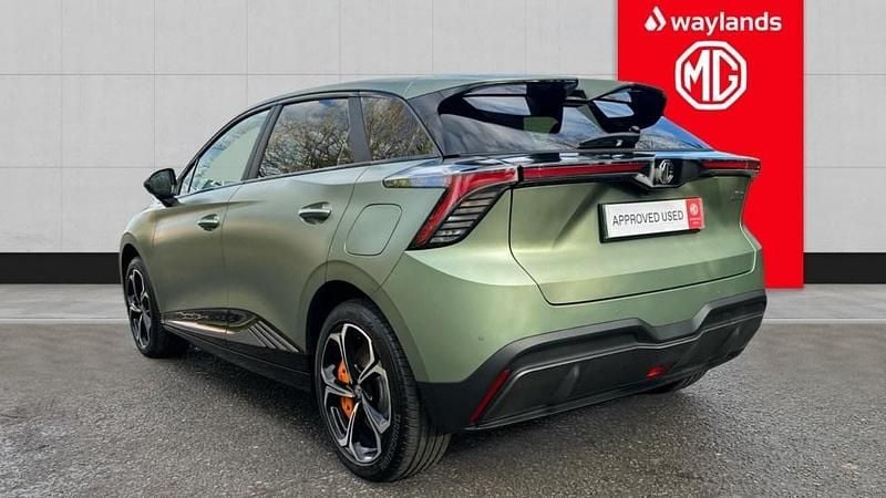 Used MG MG4 EV 319 kW (435 HP) 2025 Green Hatchback
