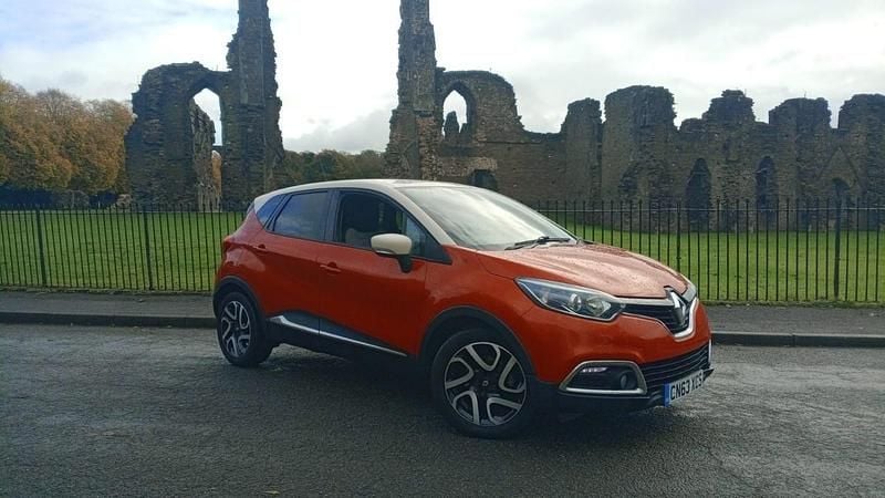 Orange Used 2013 Renault Captur Dynamique SUV | £4,699 (Good price) - Image 1/4