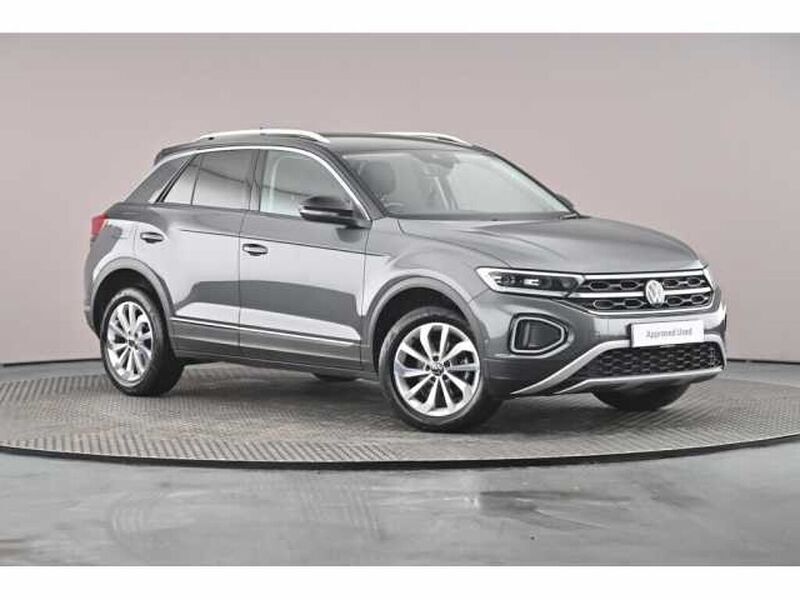 Used 2022 VW T-Roc Style SUV | £20,464 (Good price) - Image 1/4