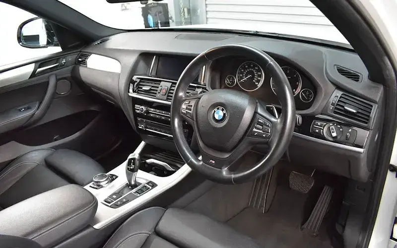 Used BMW X4 M Sport 190 HP (139 kW) 2017 SUV