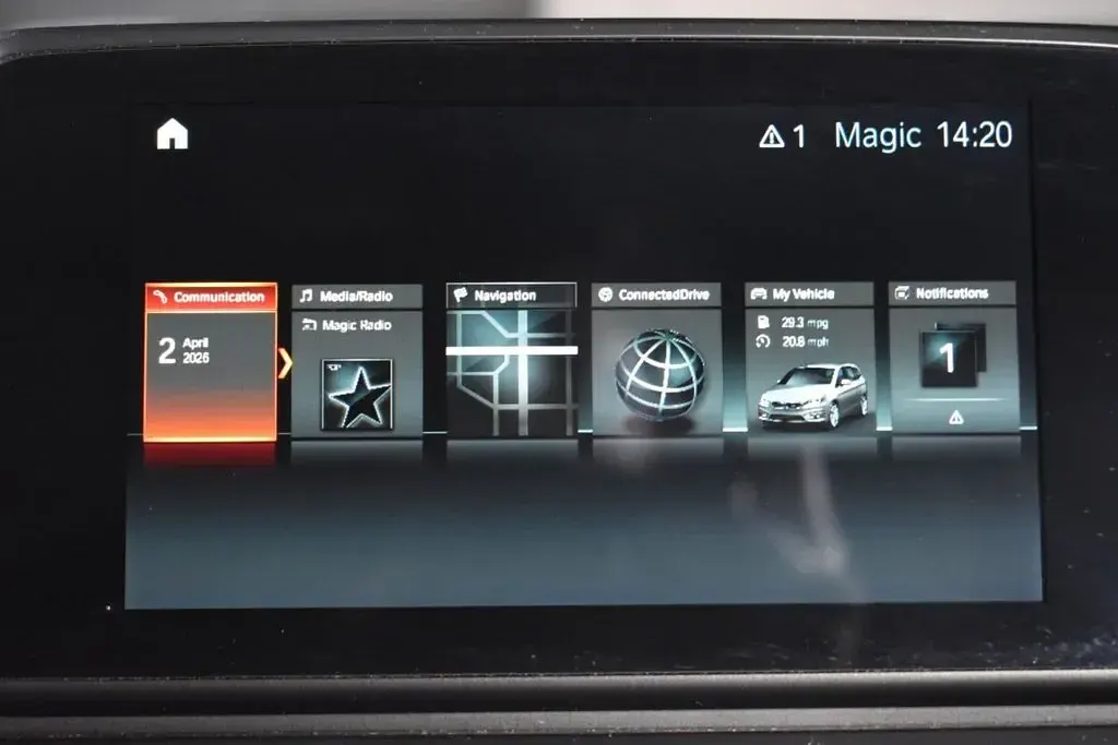 Begagnad BMW 218 M Sport 140 HK (102 kW) 2019 Grå Kombi