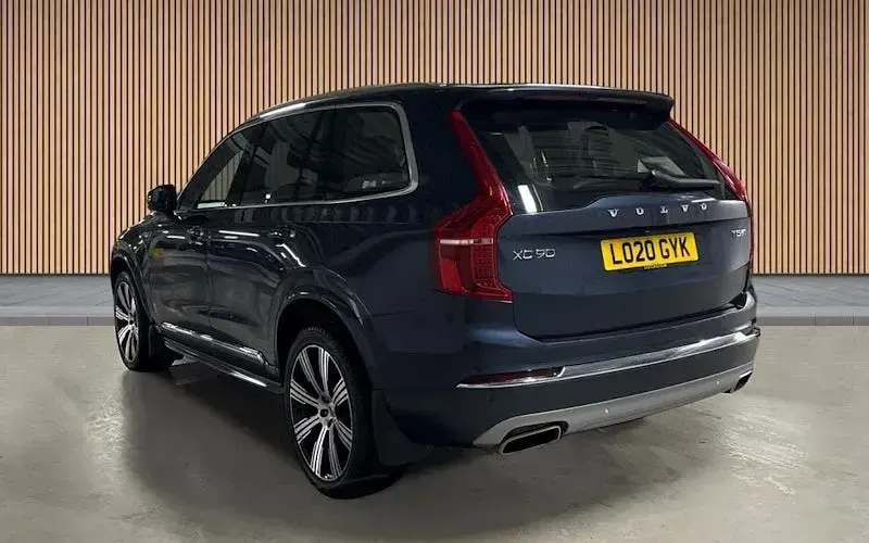 Used Volvo XC90 Inscription 250 HP (183 kW) 2019 Denim blue SUV