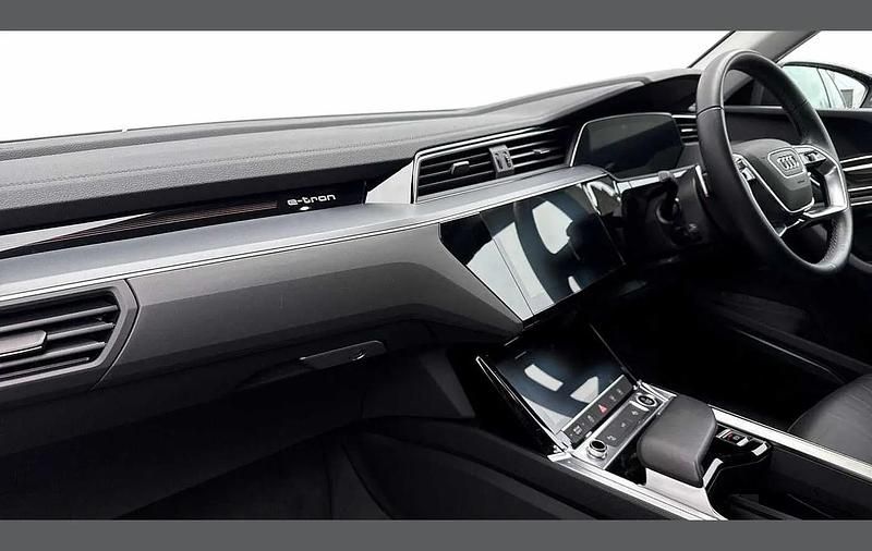 Used Audi Q8 e-tron Sport 300 kW (408 HP) 2023 Grey SUV