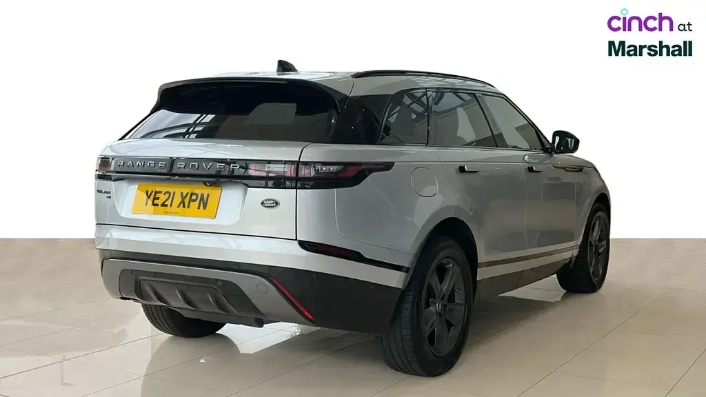 Used Land Rover Range Rover Velar R-Dynamic 204 HP (150 kW) 2021 Silver SUV