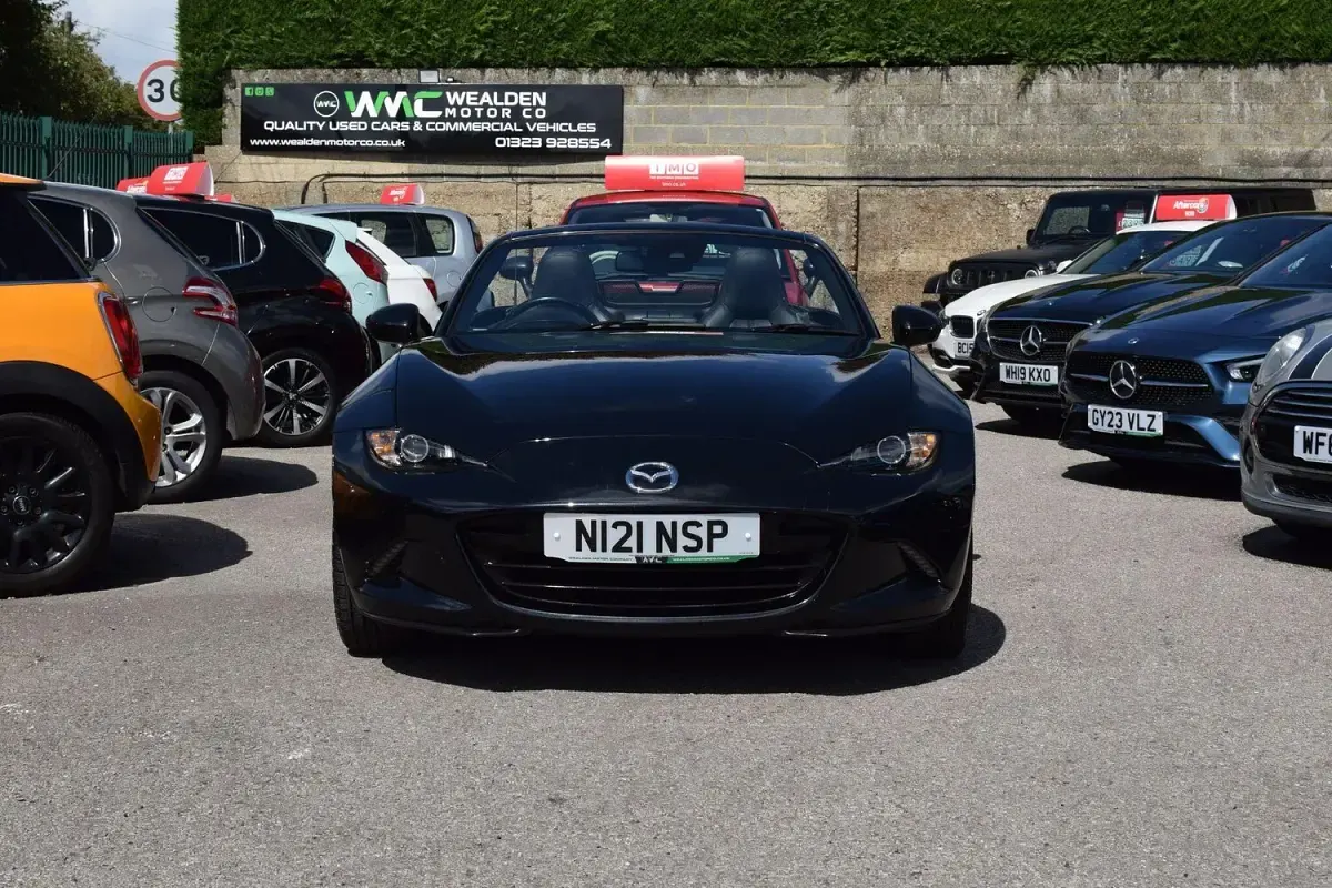 Used Mazda MX5 Inclusive 160 HP (117 kW) 2016 Black Cabriolet