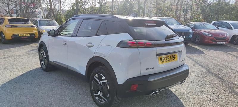 Used Peugeot 2008 GT 134 HP (98 kW) 2025 White SUV