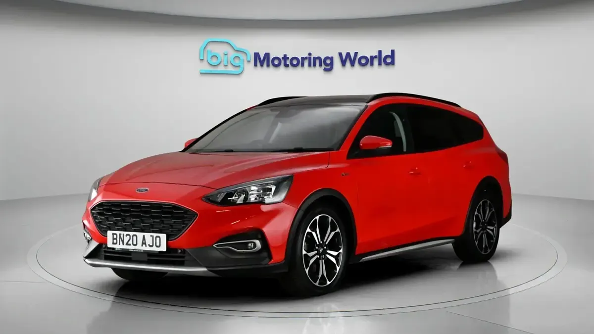 Used Ford Focus Active X 150 HP (110 kW) 2020 Red Estate