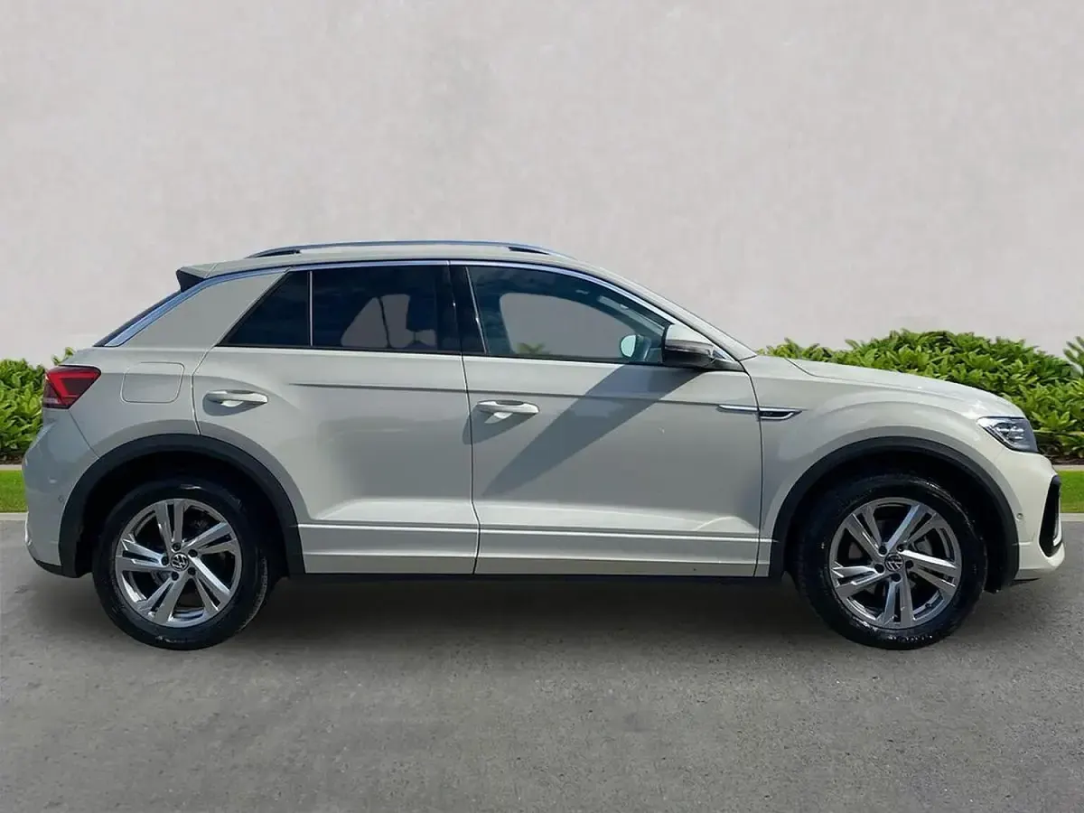 Used VW T-Roc R-line 150 HP (110 kW) 2025 Grey SUV