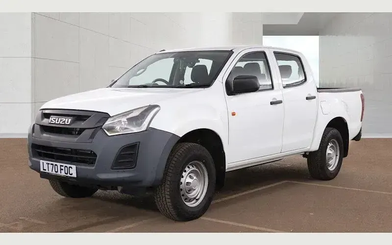 Used Isuzu D-Max 165 HP (121 kW) 2020 Cabriolet
