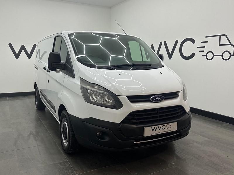 White Used 2017 Ford Transit Custom Van | £7,995 (Super price) - Image 1/4
