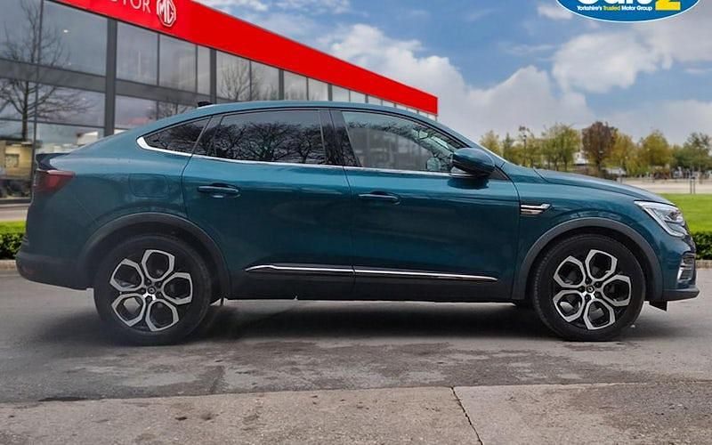 Used Renault Arkana Version S 145 HP (106 kW) 2022 Blue SUV