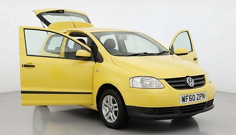 Yellow Used 2011 VW Fox Hatchback | £1,895 (Fair price) - Image 1/4