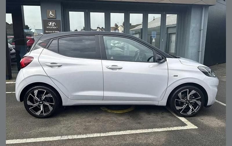 Used Hyundai i10 N Line 88 HP (64 kW) 2024 Grey Hatchback
